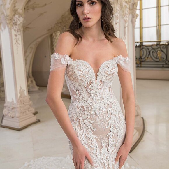 ELYSEE BRIDAL CLEOPATRE GOWN - Picture 2 of 4